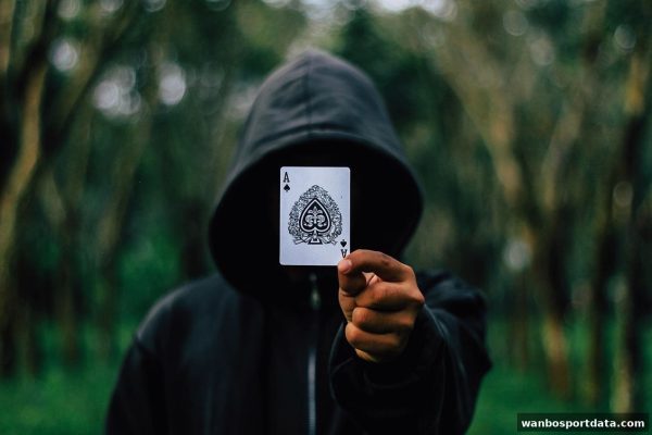 万博体育深度解析：斗地主推理技巧的制胜之道